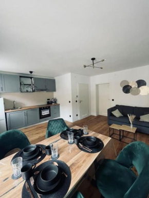 Schöne 2 Zimmer Wohnung Kingsize-Bett